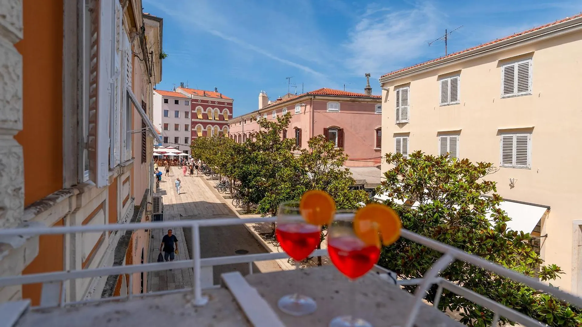 Romeo And Juliet Apartment With Balcony And Sea View Пореч
