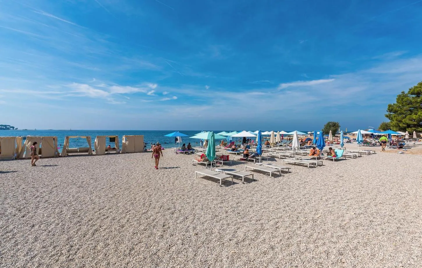 Romeo And Juliet Apartment With Balcony And Sea View Пореч 0*,